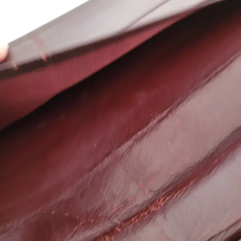 Cartier Vintage Bifold Leather Bordeaux Red Wallet Large Credit Card Burgundy